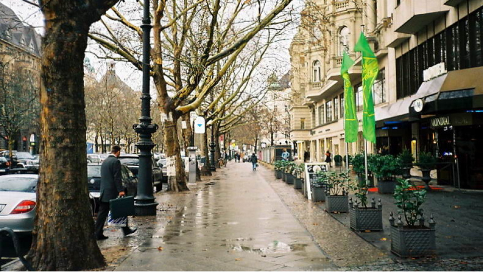 Euro Bölgesi Hizmet Sektöründe Kötü Gelişmeler