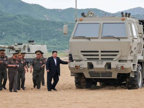 Gerilimi artıran adım! Kim Jong Un’un yeni nesil silahları sahaya indi